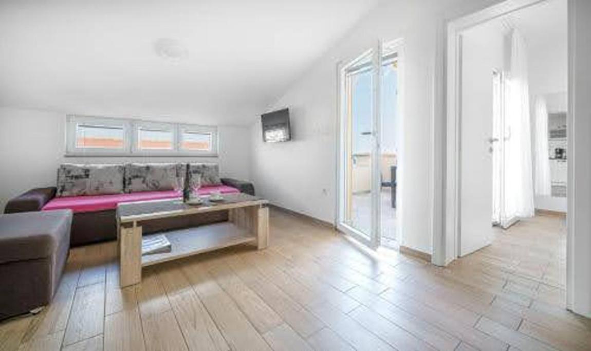 Villa Helena Vodice Zewnętrze zdjęcie